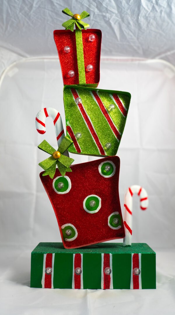 SLMETAL_GIFTS LIGHT UP METAL DECORATIONS 63CM